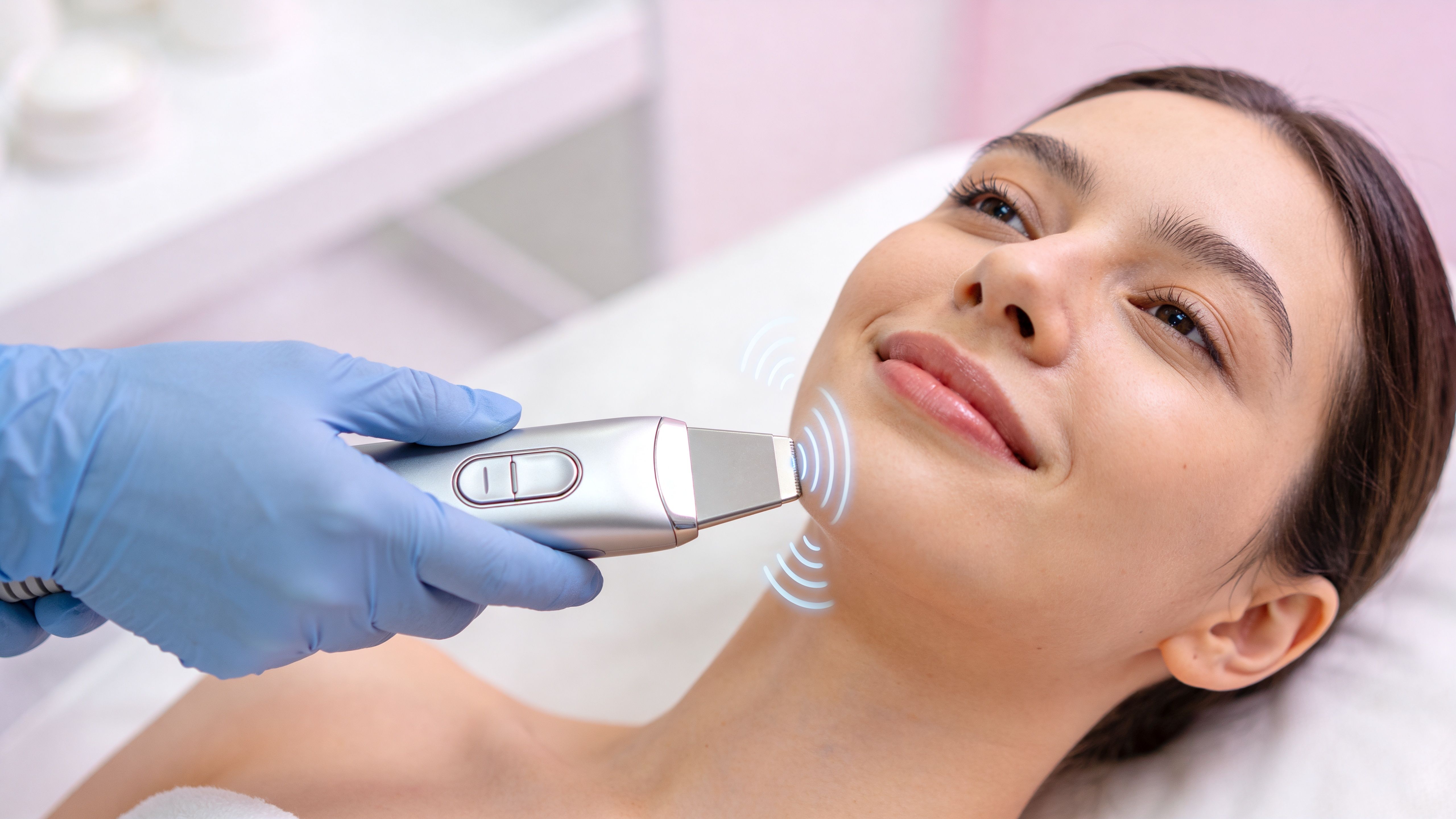 What Is Ultherapy? A Guide to the Non-Surgical Facelift